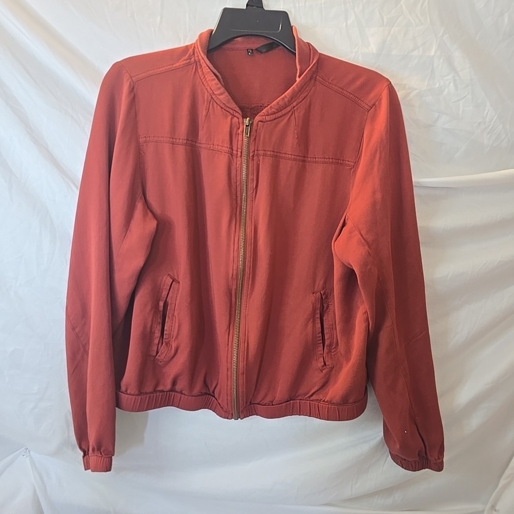 Maurices Lightweight Flowy Bomber Style Jacket Elastic Waist Cropped Size L